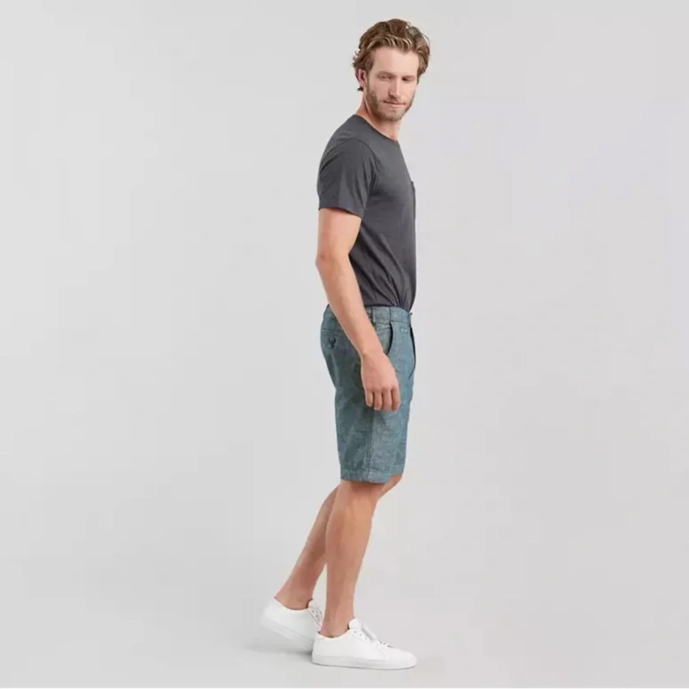 NWT Levi’s 502 Regular Taper Chino Shorts Blue Chambray Linen Cotton